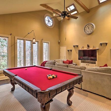Cozy Conyers Cabin With Fireplace And Pool Table! Exterior photo