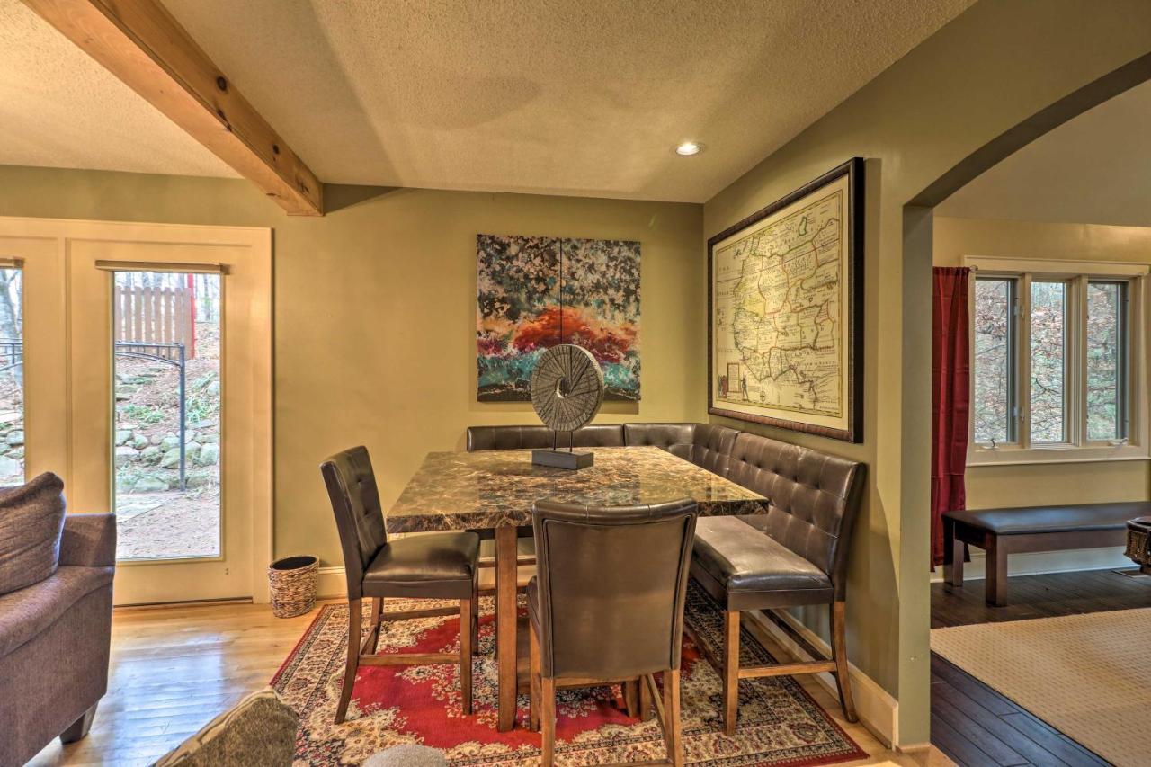 Cozy Conyers Cabin With Fireplace And Pool Table! Exterior photo