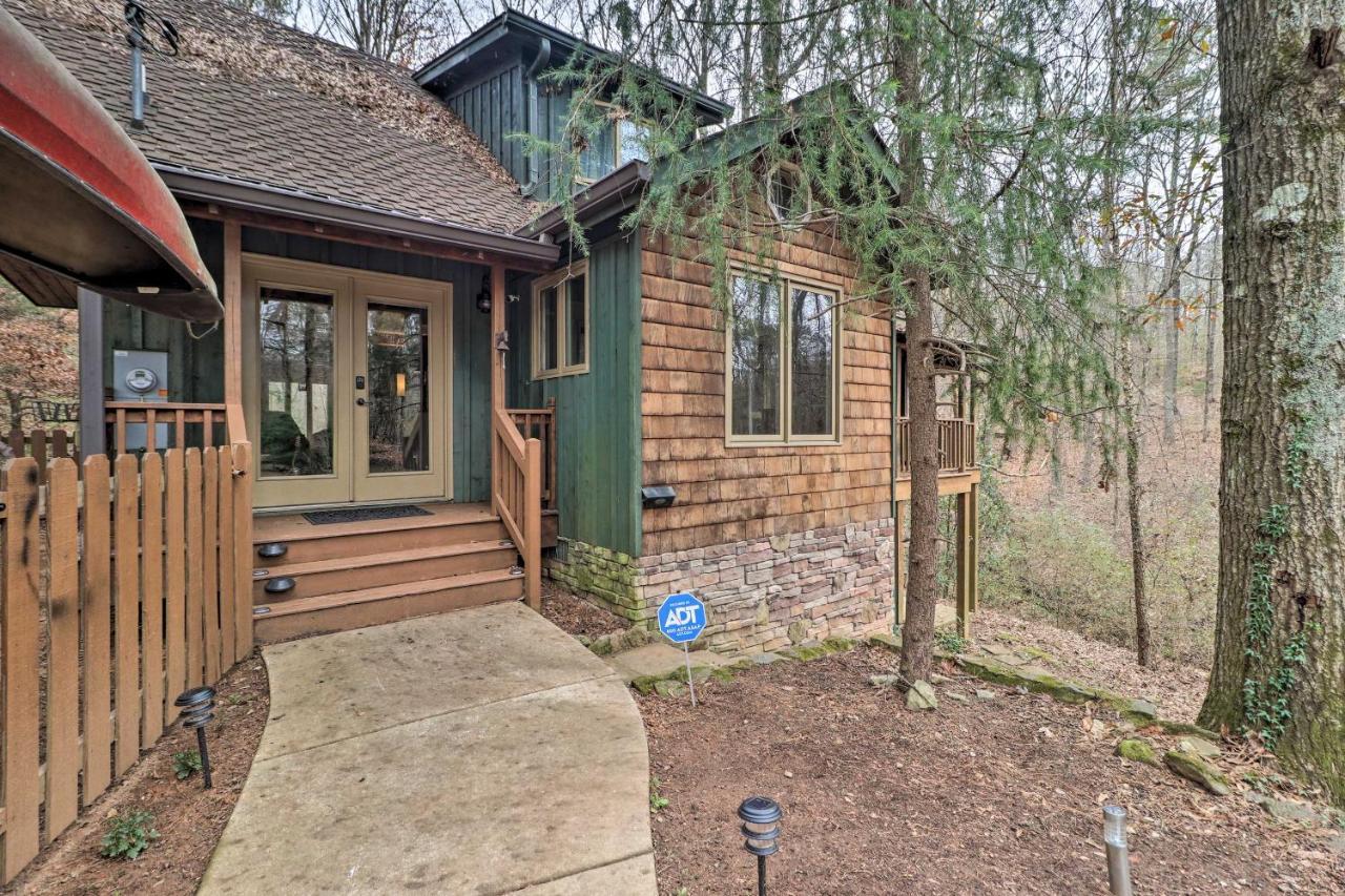 Cozy Conyers Cabin With Fireplace And Pool Table! Exterior photo